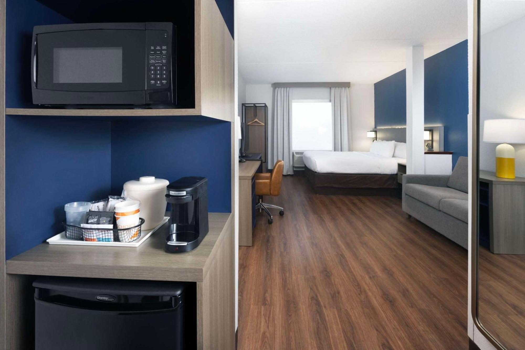 Comfort Suites Outlet Center Asheville Exteriér fotografie