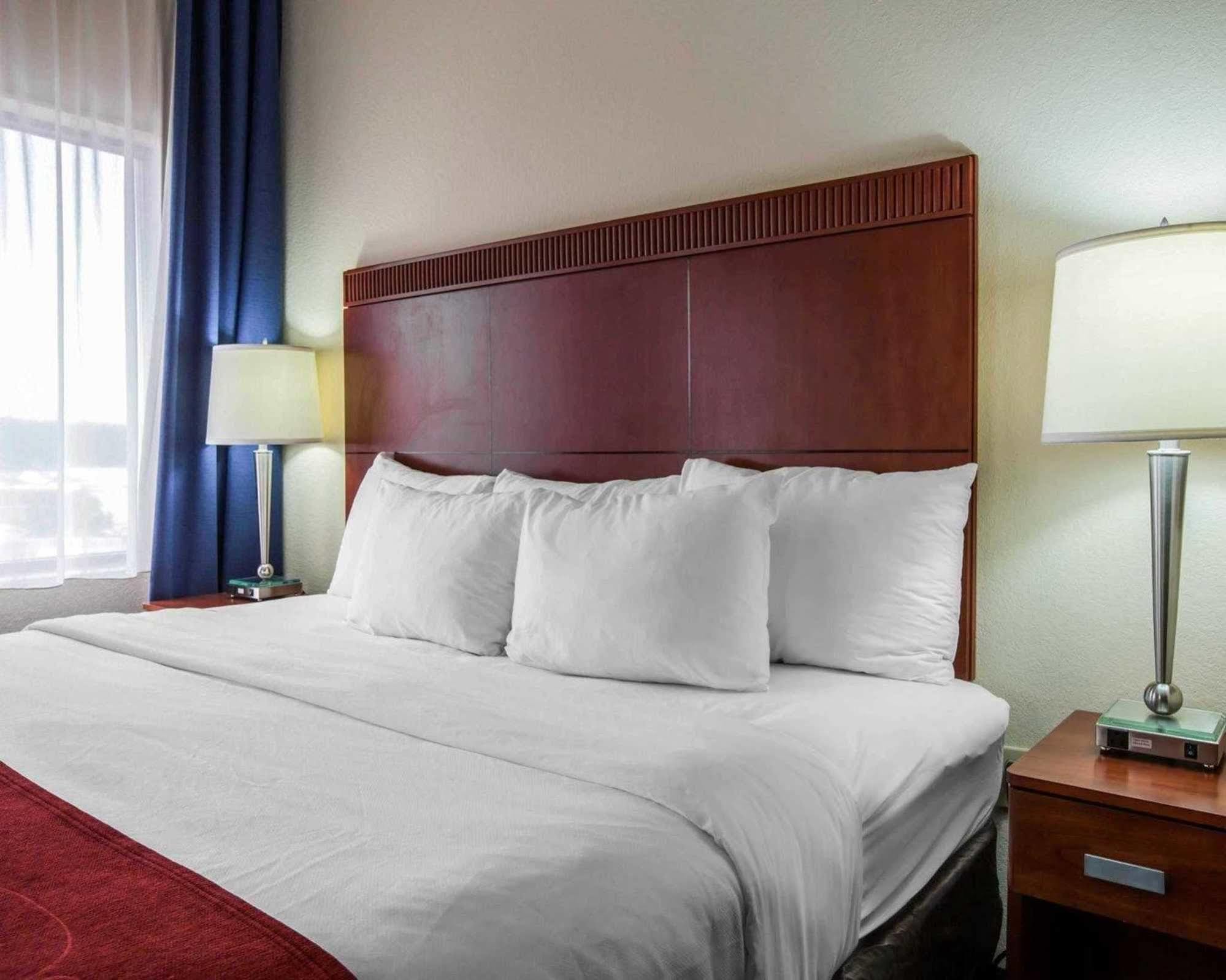 Comfort Suites Outlet Center Asheville Exteriér fotografie